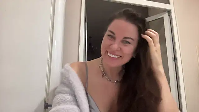 marikyz888 online show from June 2026 03:43:02 PM