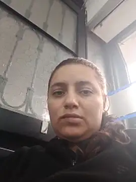 MajoArias online show from April 2026 09:40:02 PM