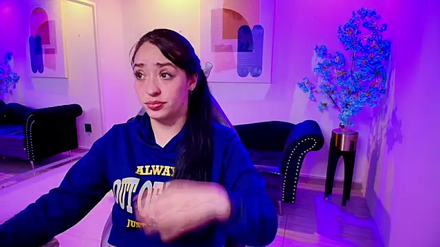 Alanna  scott online show from April 2026 03:40:02 AM