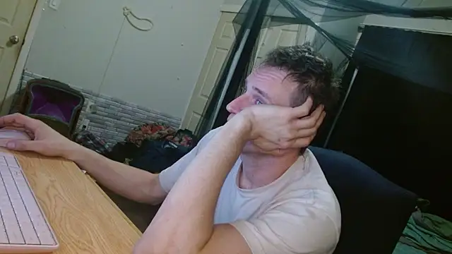 cguffey2284 online show from March 2026 03:36:01 AM