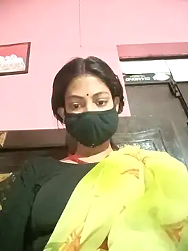 BIG QWEEN NO1 online show from April 2026 11:31:01 PM