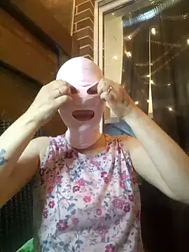 Lolahottele online show from June 2026 08:52:01 PM