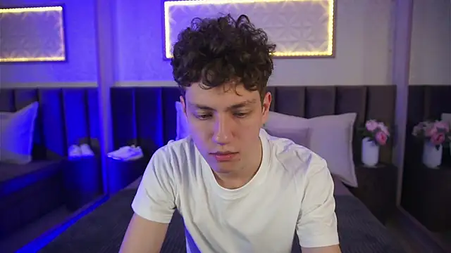 StefanBev online show from March 2026 08:21:02 PM