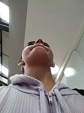 Leiidy Adams  online show from March 2026 04:44:02 PM