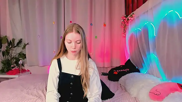 Snapshot of lada2k4 chatting on June 2026 06:52:02 AM lada2k4 online show from June 2026 06:52:02 AM