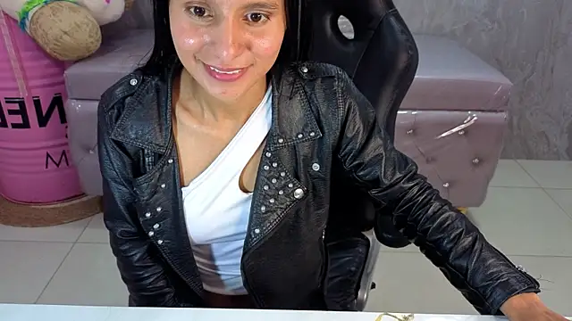 Cataleya23 a online show from May 2026 07:58:01 AM