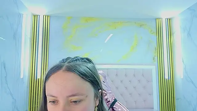 Amelia Cooper s online show from July 2026 12:33:01 PM