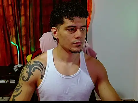 Logan0626 online show from March 2026 04:30:02 PM