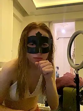 seluna baby online show from April 2026 08:18:01 PM