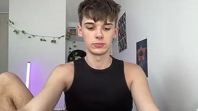 YourMilkyGuy online show from July 2026 12:35:01 PM