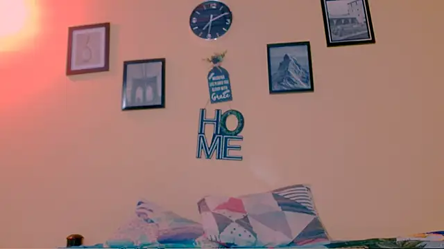 sexiempoderada18 online show from April 2026 01:45:02 PM