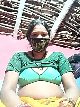 Kirti sacsena online show from April 2026 11:33:02 PM