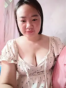 Snapshot of lisn-cute chatting on July 2026 11:55:01 PM lisn-cute online show from July 2026 11:55:01 PM