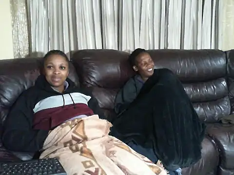 Caramel-Diva online show from April 2026 08:20:02 PM