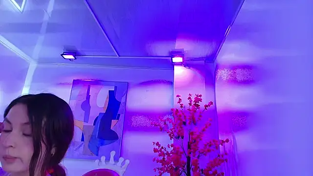 Chloe dolly online show from March 2026 11:43:01 AM