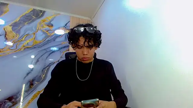 DaviidBuckx  online show from March 2026 02:28:02 AM