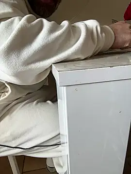 trombaio online show from February 2026 01:43:01 PM