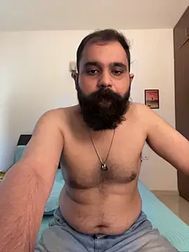 Snapshot of beerboy2222 chatting on June 2026 08:41:01 AM beerboy2222 online show from June 2026 08:41:01 AM
