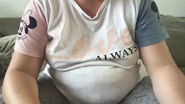 FlirtyFrayaXX online show from June 2026 10:48:02 AM