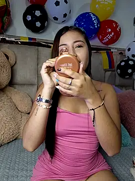 Snapshot of JuliettaArlet chatting on June 2026 11:13:01 AM JuliettaArlet online show from June 2026 11:13:01 AM