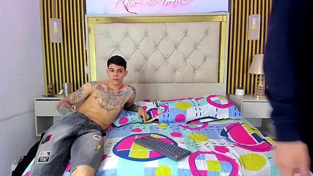 Adventurous Boys online show from April 2026 06:05:02 PM