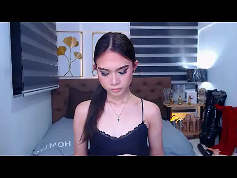 JuicyCockThea online show from March 2026 02:39:02 PM