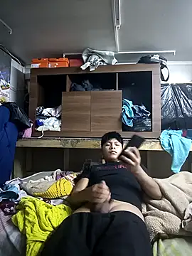 Snapshot of Fernando_Yoo chatting on March 2026 08:37:01 PM Fernando Yoo online show from March 2026 08:37:01 PM