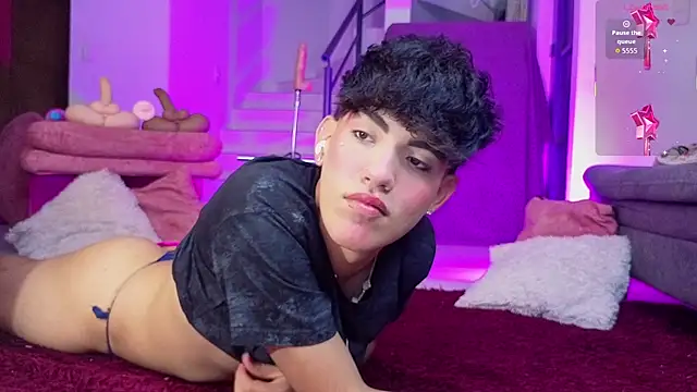 max femboy online show from April 2026 06:33:02 AM