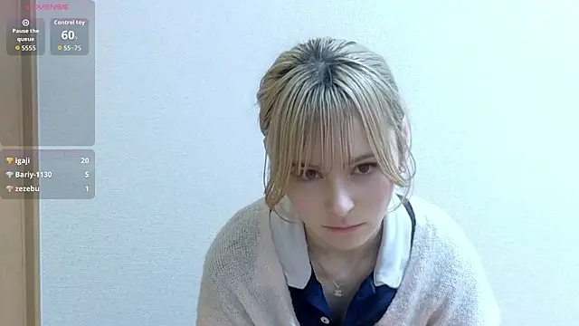 Snapshot of e_ri_ka93 chatting on April 2026 09:52:02 AM e ri ka93 online show from April 2026 09:52:02 AM