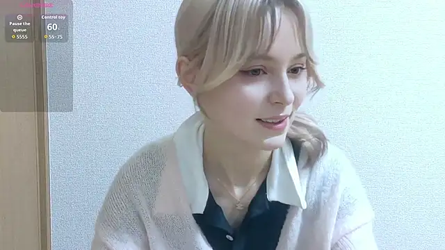 Snapshot of e_ri_ka93 chatting on May 2026 10:44:01 AM e ri ka93 online show from May 2026 10:44:01 AM