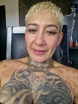 Everlyn sexx online show from June 2026 08:10:02 PM