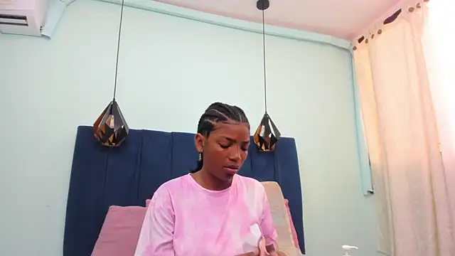 Snapshot of Sexy_ebony_1 chatting on June 2026 11:46:01 AM Sexy ebony 1 online show from June 2026 11:46:01 AM