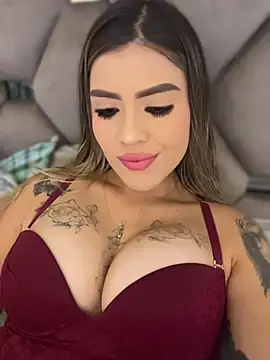 Snapshot of GabrielaS_ chatting on April 2026 08:09:01 PM GabrielaS online show from April 2026 08:09:01 PM