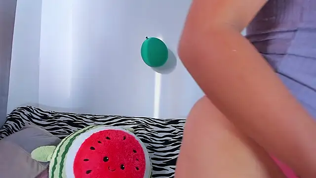 sara-jules online show from March 2026 12:20:01 PM