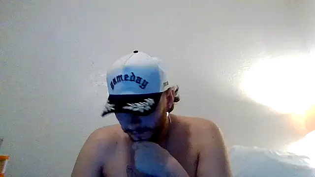 Tallhungandcloudy online show from April 2026 05:43:02 AM