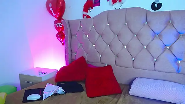 nat evans8 online show from April 2026 03:47:01 AM