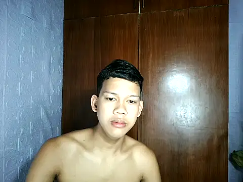 UrAsian Turjak online show from March 2026 01:33:02 AM