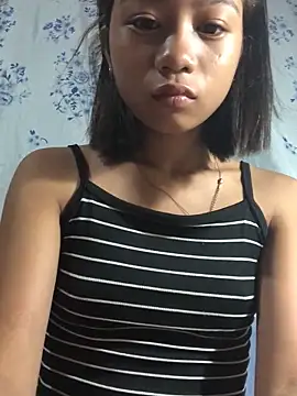 Snapshot of Asianpinay_Skinny1818 chatting on June 2026 09:48:02 PM Asianpinay Skinny1818 online show from June 2026 09:48:02 PM