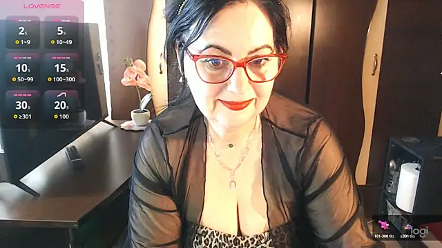 exiMIlf online show from April 2026 11:33:02 AM