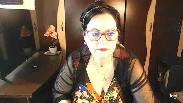 exiMIlf online show from April 2026 11:36:01 AM