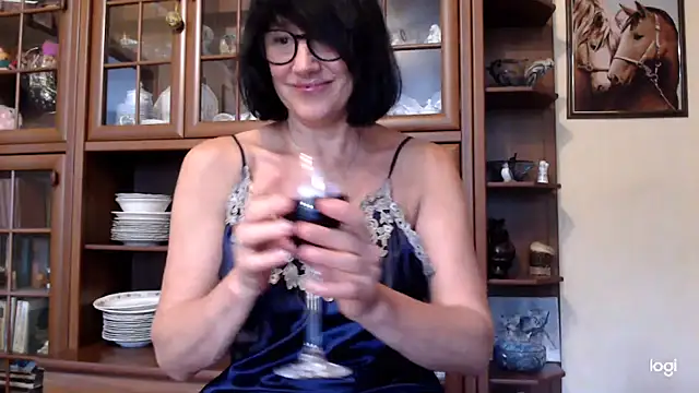 Vlastelina online show from July 2026 12:33:01 PM