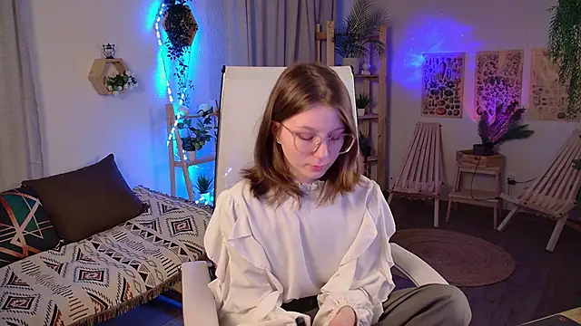 ElliFrankenweenie online show from March 2026 06:02:02 AM