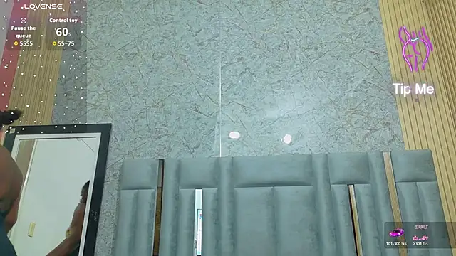 misspaula online show from April 2026 02:22:02 AM