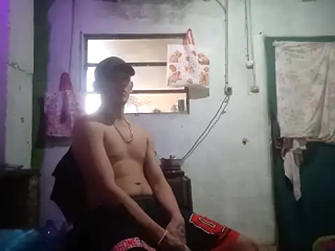 Snapshot of Brandon_Leyes chatting on March 2026 06:11:02 PM Brandon Leyes online show from March 2026 06:11:02 PM