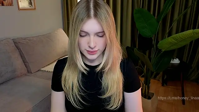 honey kors online show from April 2026 03:48:02 PM