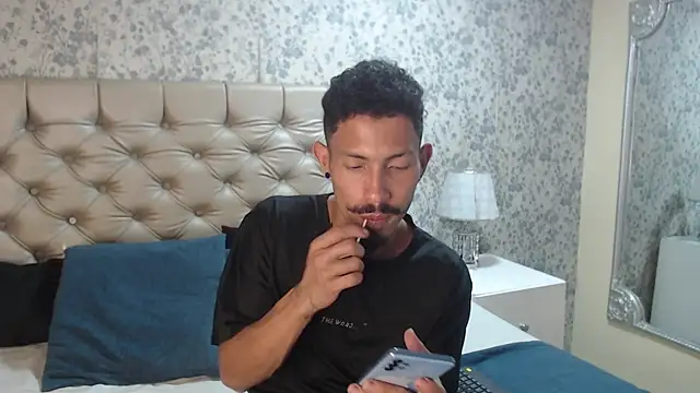 NoaahTylor online show from March 2026 08:34:02 PM