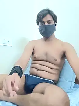 Snapshot of notanerd22 chatting on April 2026 01:05:02 PM notanerd22 online show from April 2026 01:05:02 PM