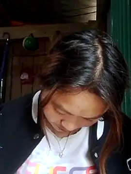 bany-lee online show from April 2026 01:01:01 AM