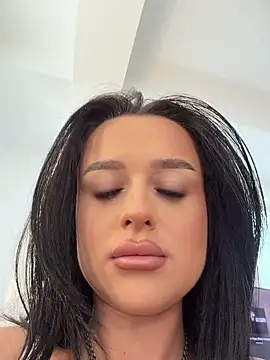 Katty Pery online show from June 2026 02:08:01 PM