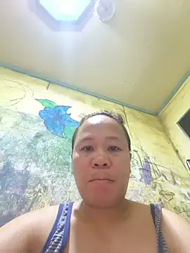 Snapshot of squirtshantal chatting on June 2026 04:12:01 AM squirtshantal online show from June 2026 04:12:01 AM